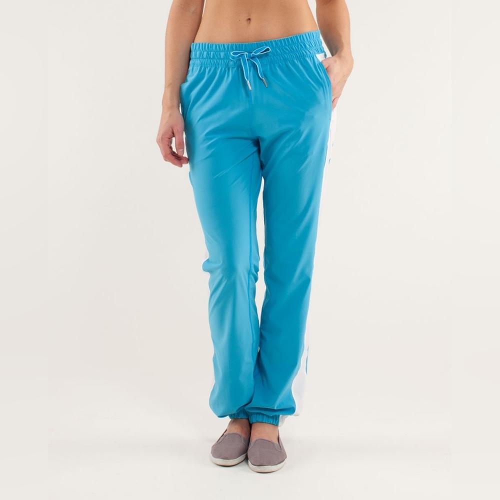 Lululemon Work It Out Track PantKayak Size 10